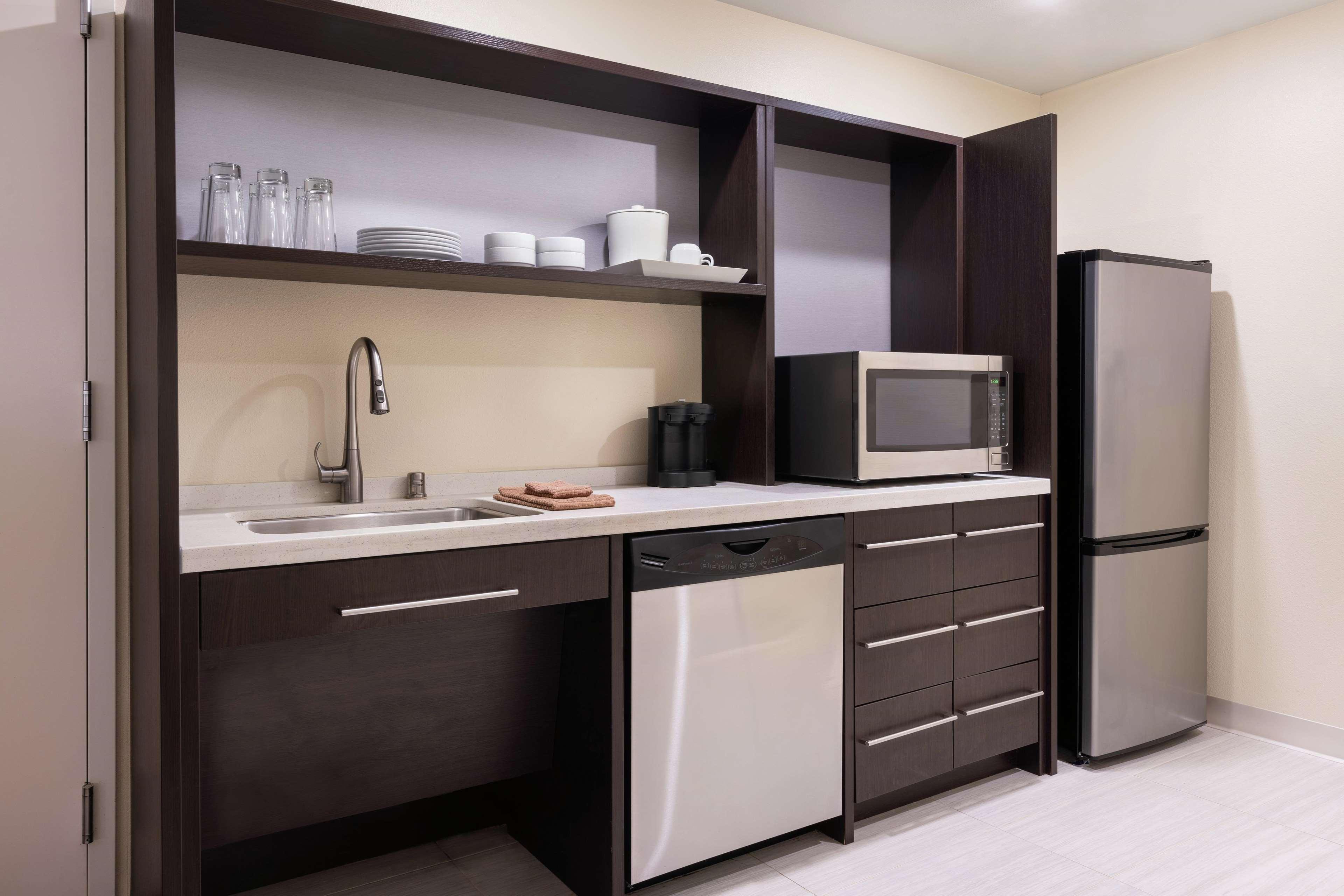 Home2 Suites By Hilton Anchorage/Midtown Kültér fotó